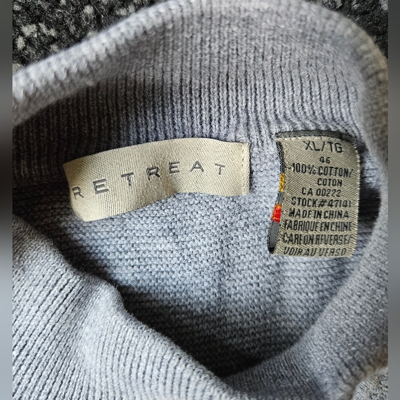 Vintage Retreat Gray Men's Sweater - Picture 3 of 5